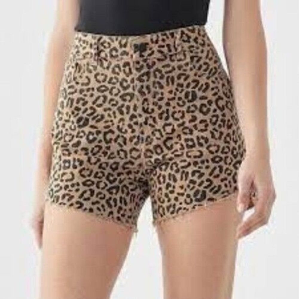DL1961 Helpburn Shorts High Rise Wide Leg Catwalk Leopard Print Size 26